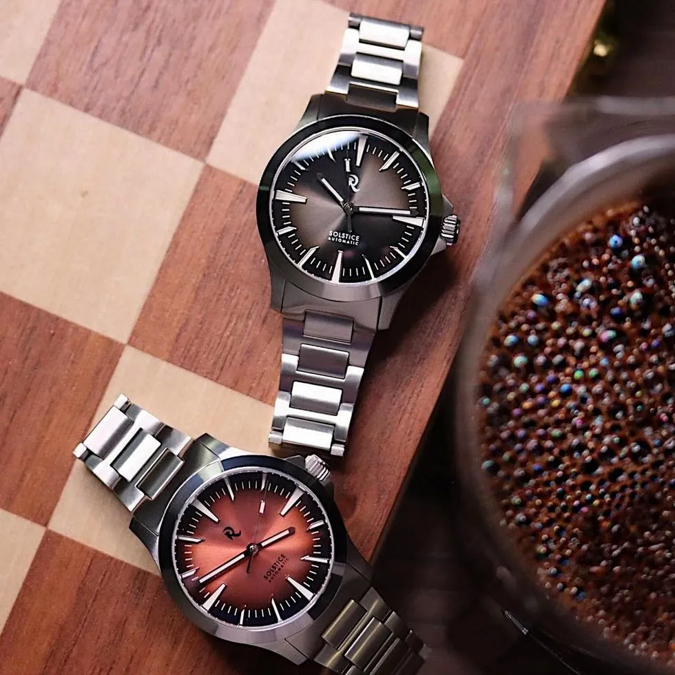 Relio Solstice Noir - Sports&nbsp;Watch (Black&nbsp;Sunburst&nbsp;Dial)