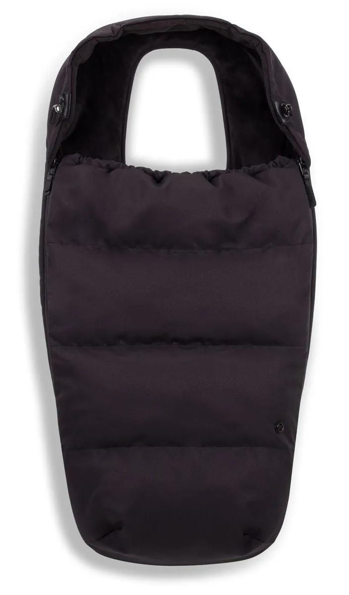 Silver Cross Reef   First Bed Folding Carrycot & Dream i-Size Ultimate Pack Bundle