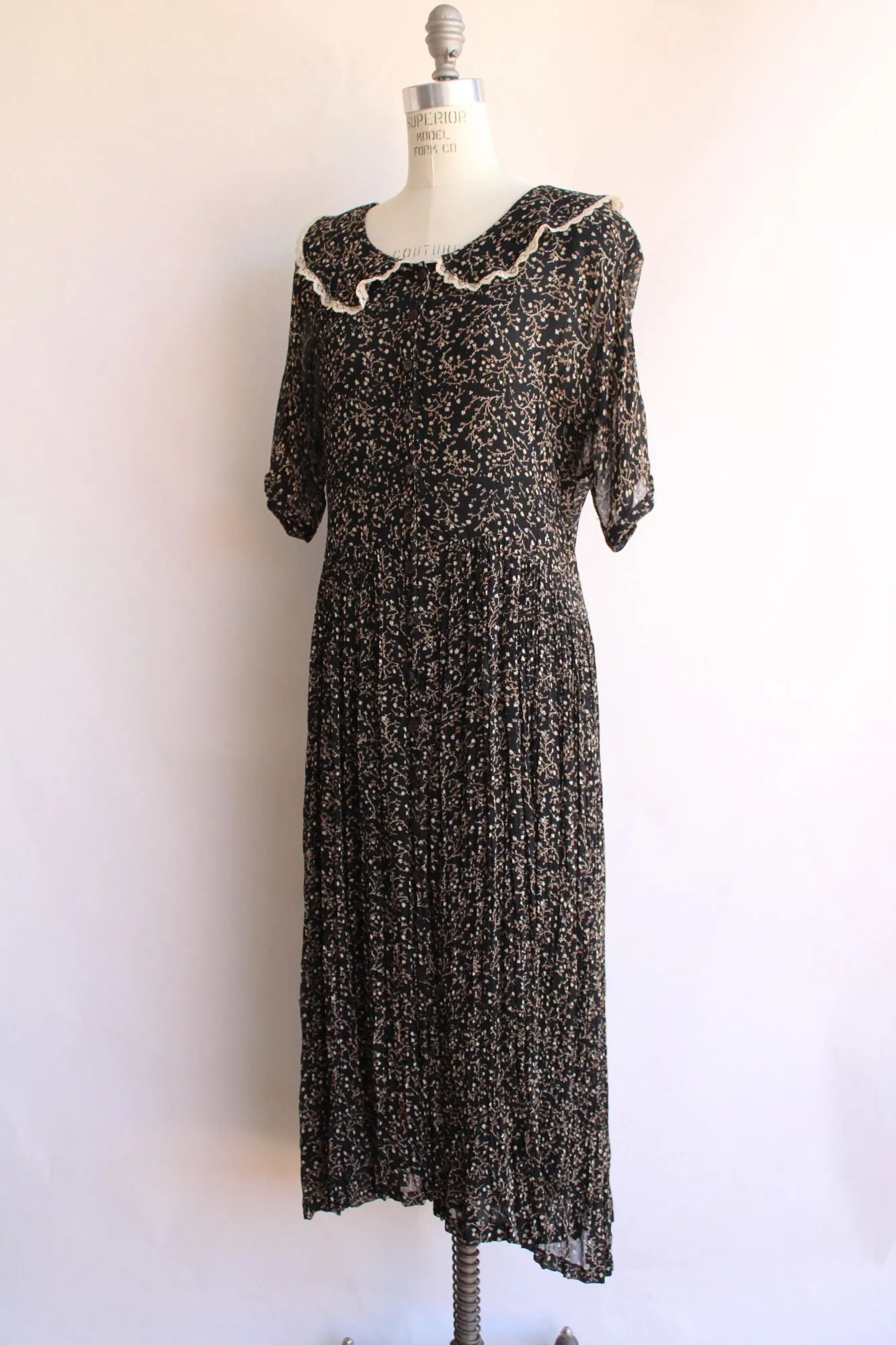 Vintage 1980's 1990s Black Floral Print Rayon Dress