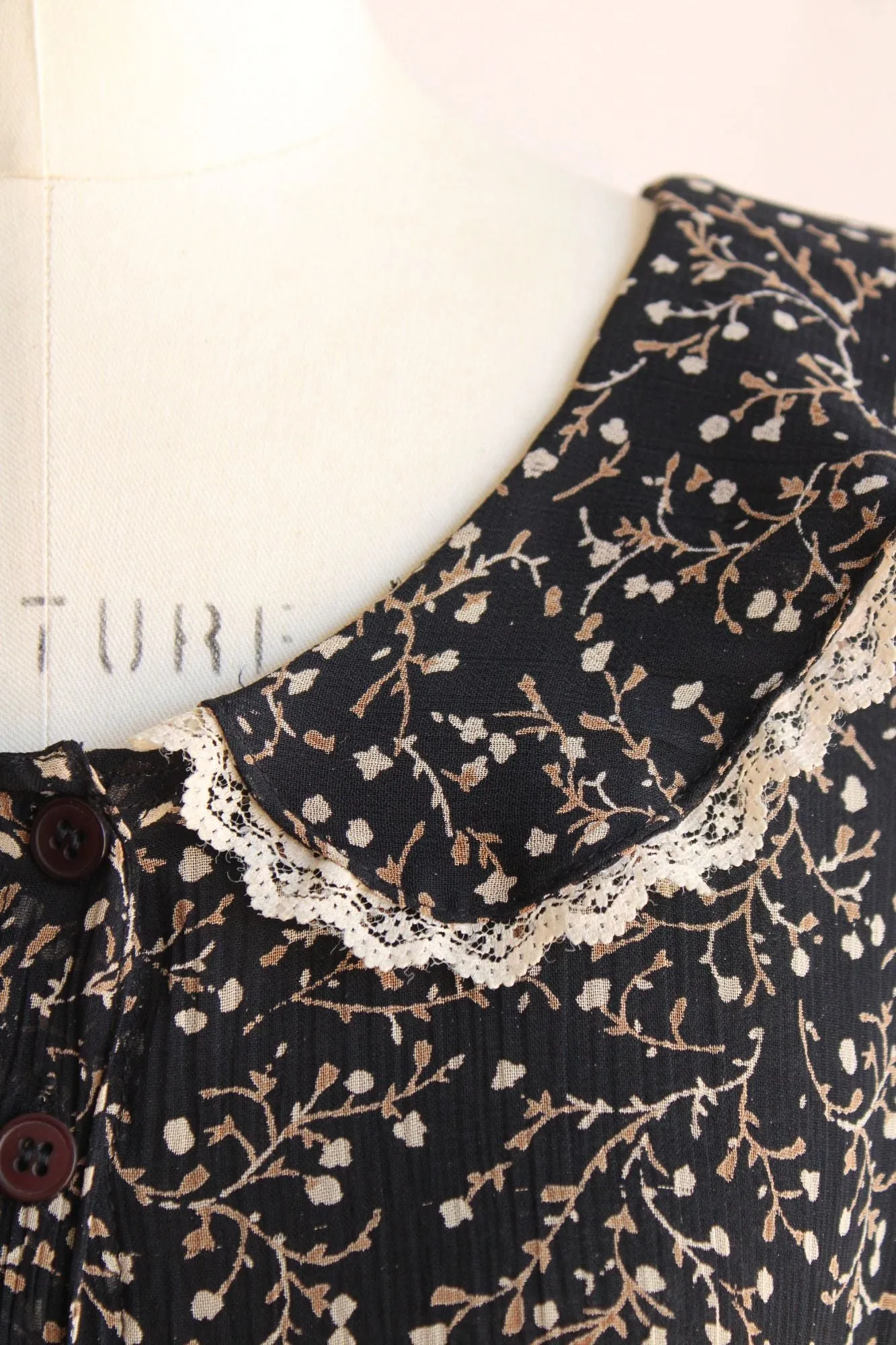 Vintage 1980's 1990s Black Floral Print Rayon Dress